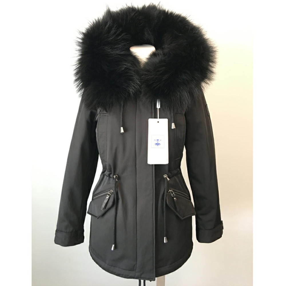 Winter coat - Picture 4 of 5